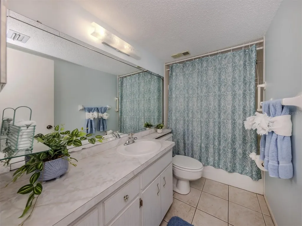1555 Tarpon Center Drive Venice FL 34285