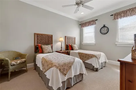 9213 Foxhall Court Orlando FL 32819