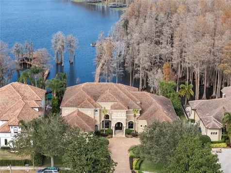 9213 Foxhall Court Orlando FL 32819