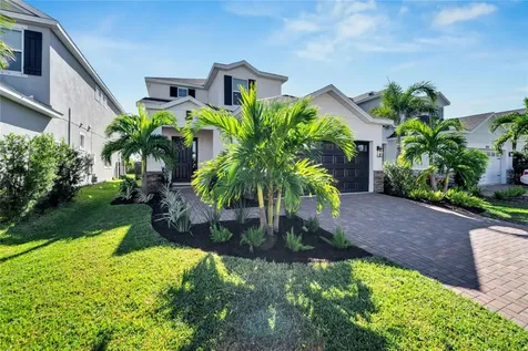 6137 Voyagers Place Apollo Beach FL 33572