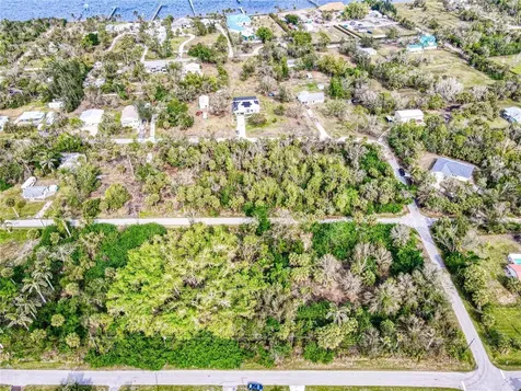 2112 Myrtle Avenue Punta Gorda FL 33950