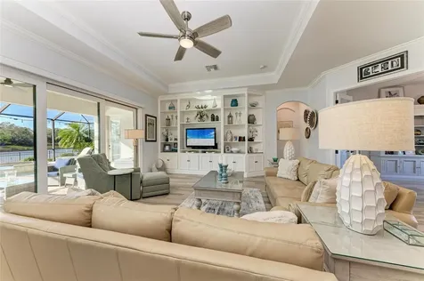 13823 Swiftwater Way Bradenton FL 34211