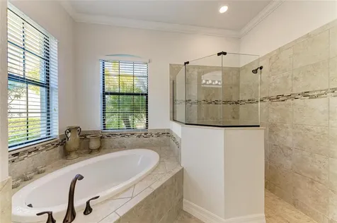 13823 Swiftwater Way Bradenton FL 34211