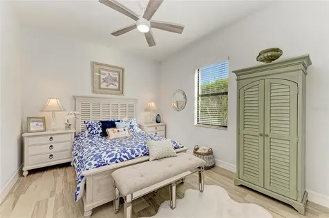 13823 Swiftwater Way Bradenton FL 34211