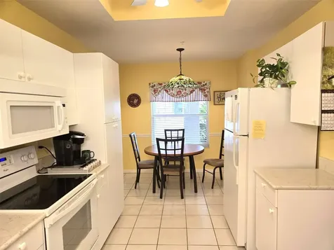 9620 Club South Circle Sarasota FL 34238