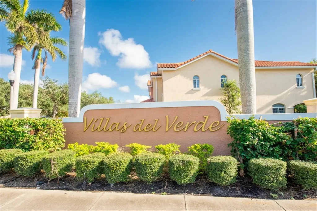 6224 Vista Verde Drive W St Petersburg FL 33707