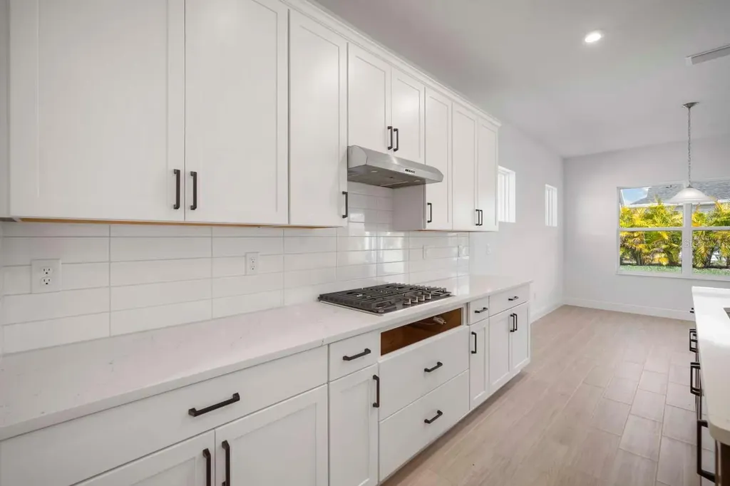 6212 Broad Field Avenue Apollo Beach FL 33572