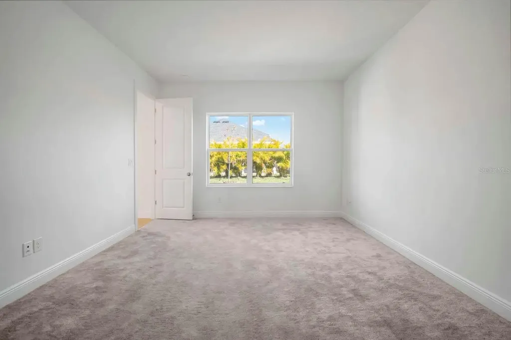 6212 Broad Field Avenue Apollo Beach FL 33572