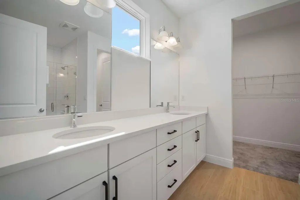 6212 Broad Field Avenue Apollo Beach FL 33572