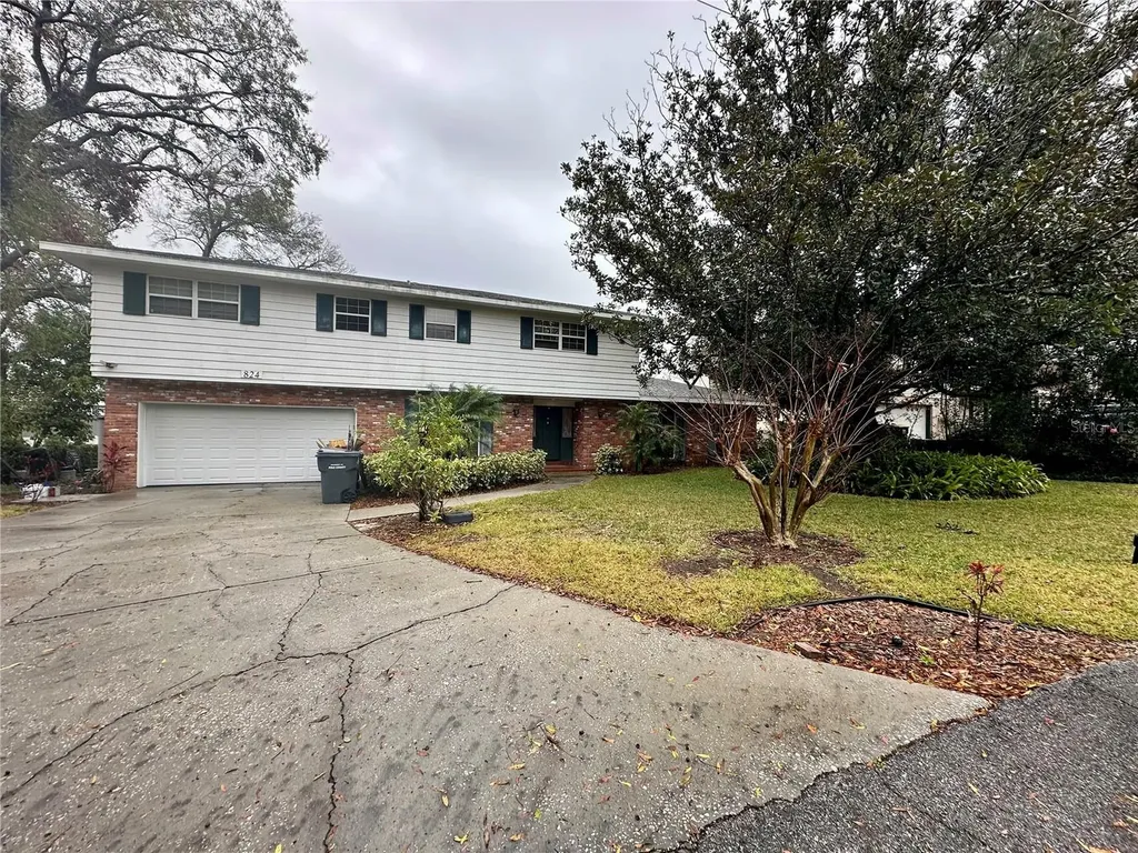 824 Lake Elbert Court Winter Haven FL 33881