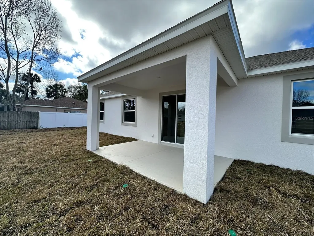 14 Londonderry Drive Palm Coast FL 32137