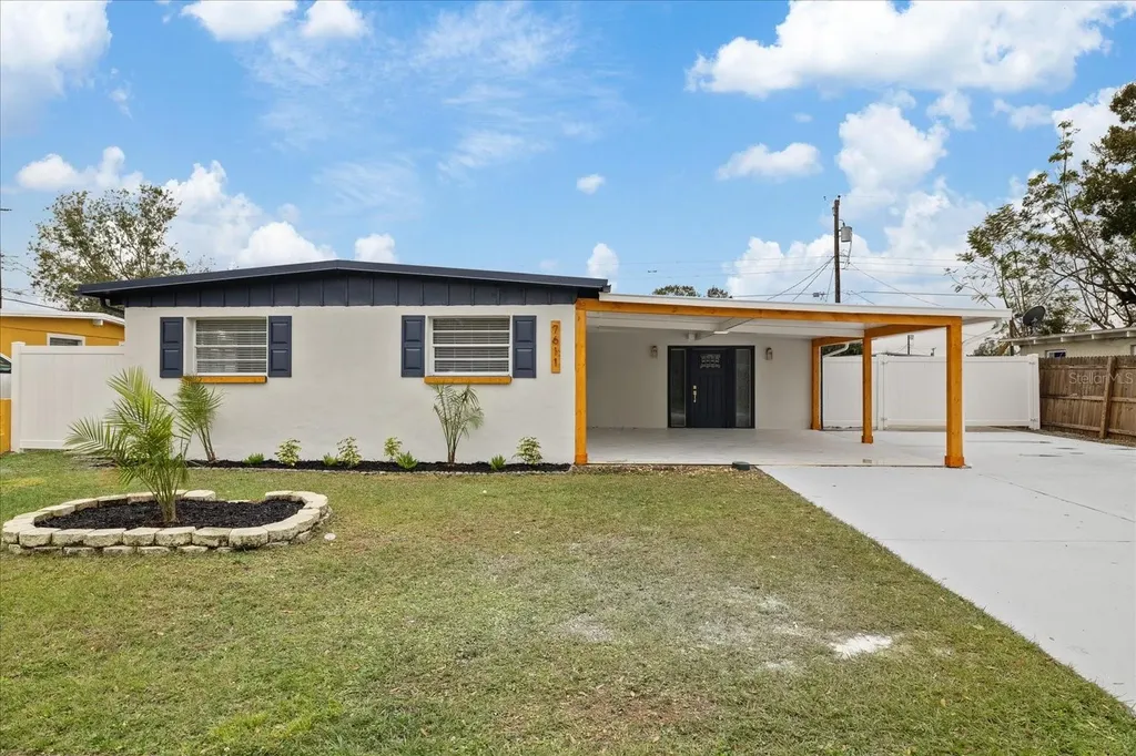 7611 Reindeer Road Tampa FL 33619