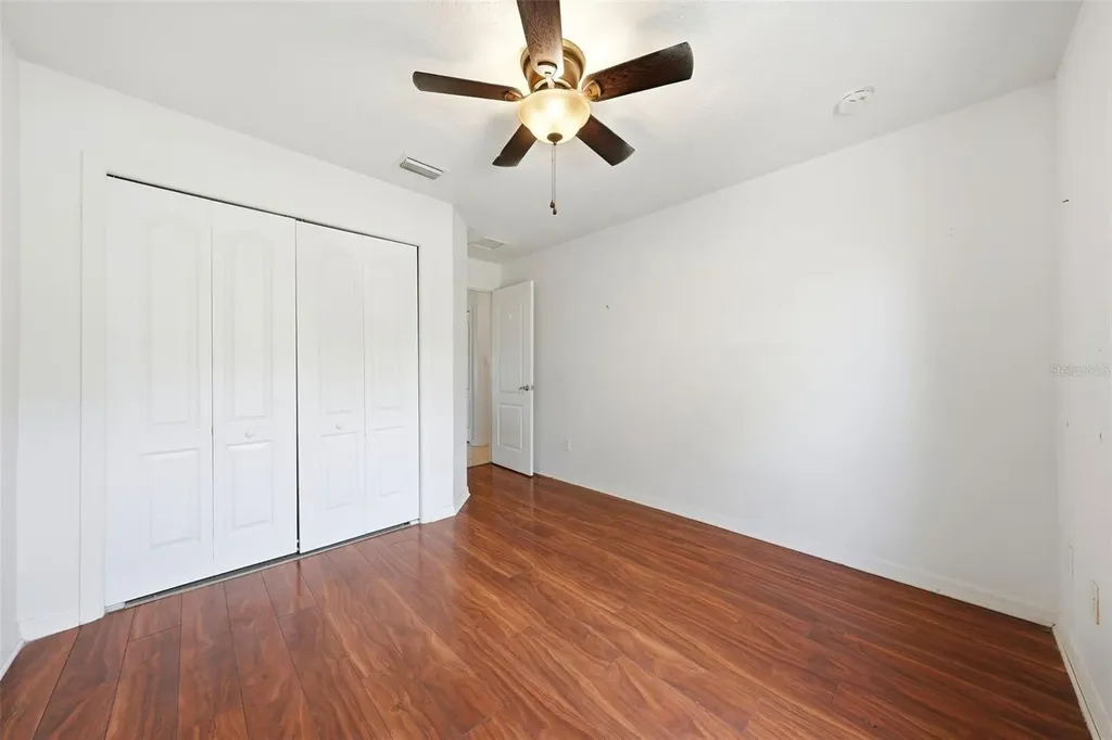 36341 Grand Island Oaks Circle Grand Island FL 32735
