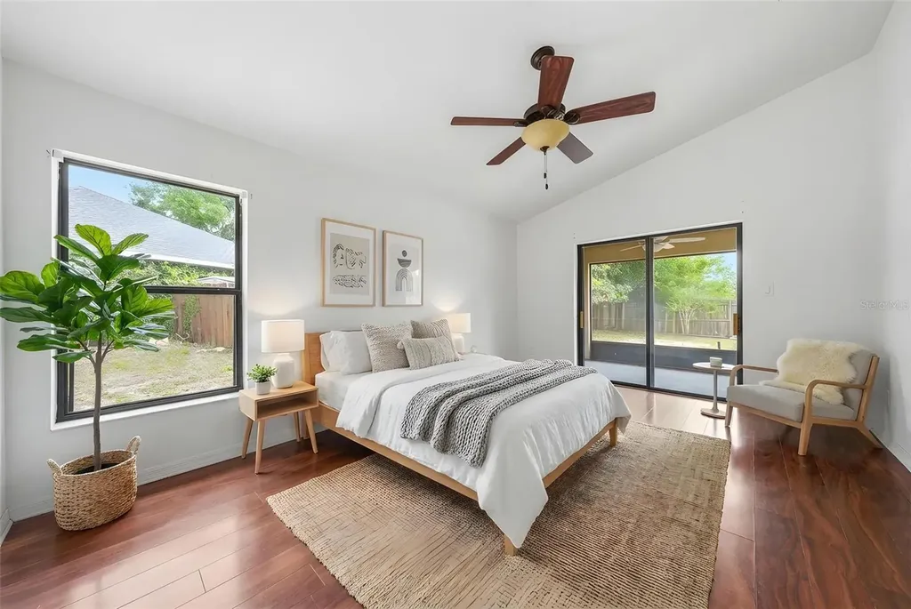 36341 Grand Island Oaks Circle Grand Island FL 32735