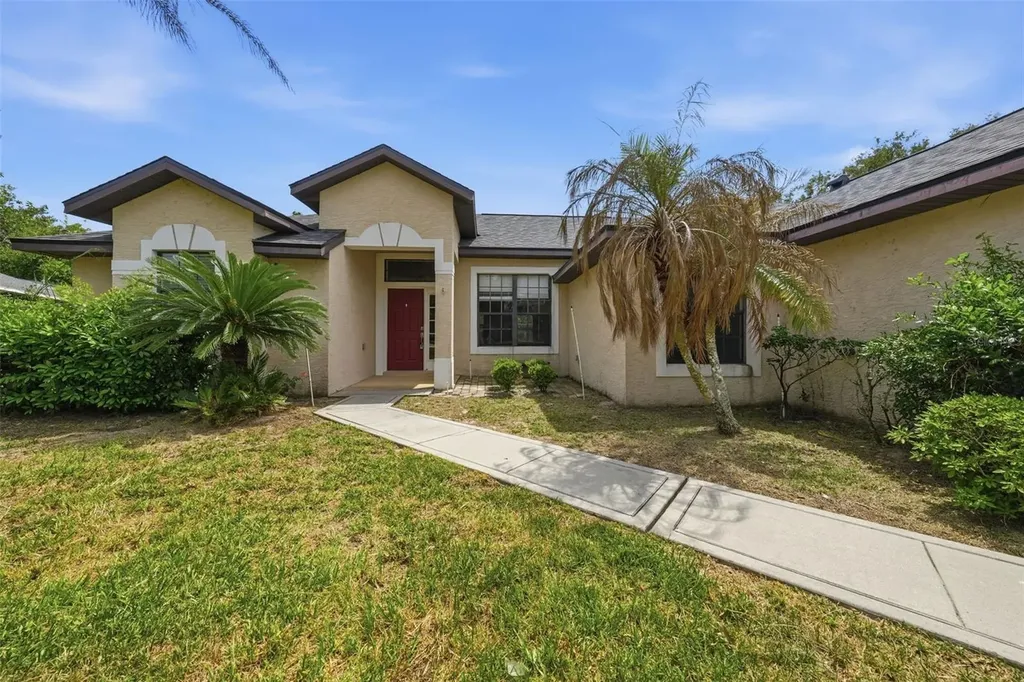 36341 Grand Island Oaks Circle Grand Island FL 32735