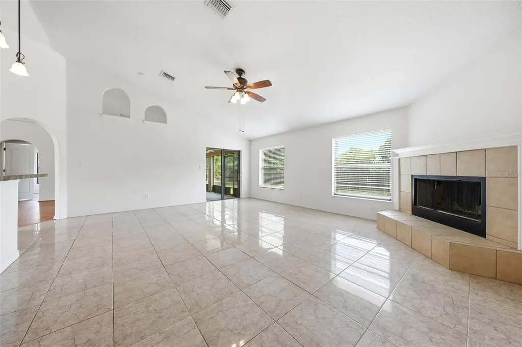 36341 Grand Island Oaks Circle Grand Island FL 32735