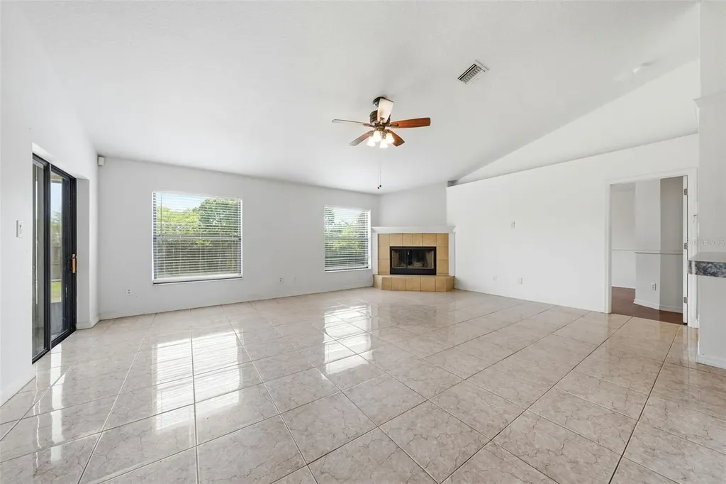 36341 Grand Island Oaks Circle Grand Island FL 32735