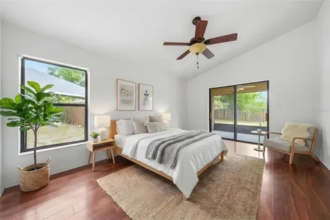 36341 Grand Island Oaks Circle Grand Island FL 32735
