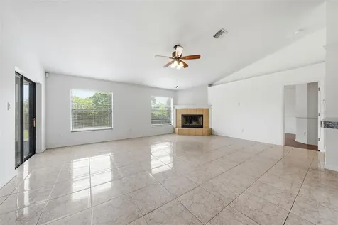 36341 Grand Island Oaks Circle Grand Island FL 32735