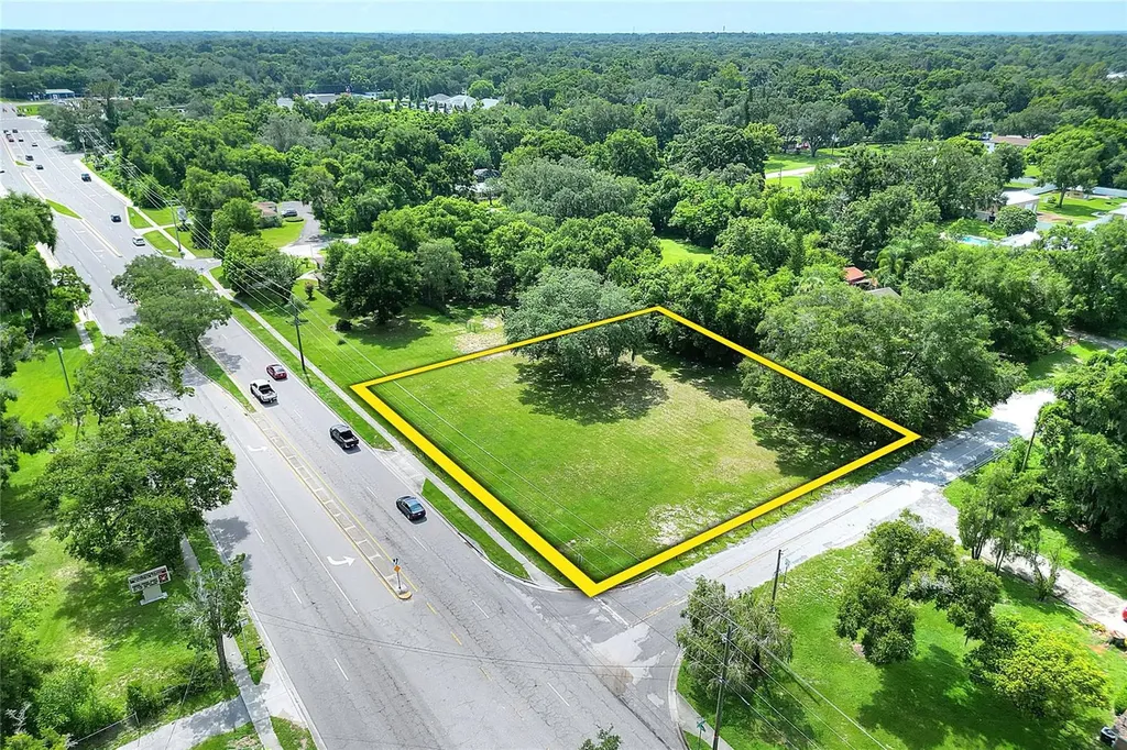 703 E Lumsden Road Brandon FL 33511