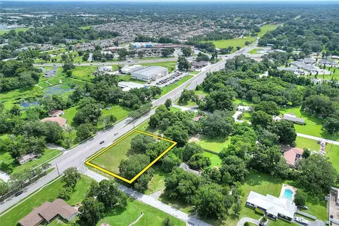 703 E Lumsden Road Brandon FL 33511