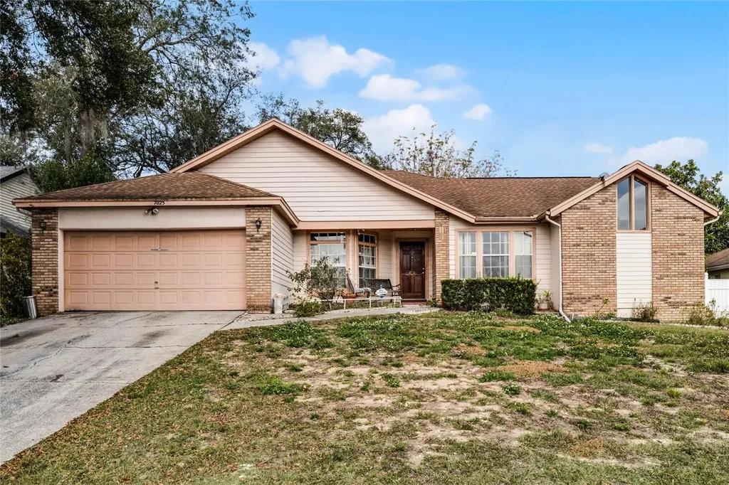 7025 Hiawassee Oak Drive Orlando FL 32818