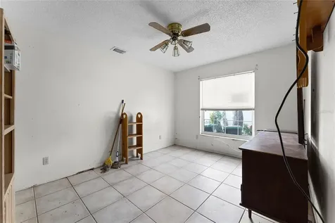 7025 Hiawassee Oak Drive Orlando FL 32818