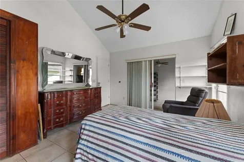 7025 Hiawassee Oak Drive Orlando FL 32818