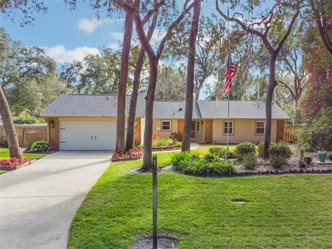 117 E Goodheart Avenue Lake Mary FL 32746