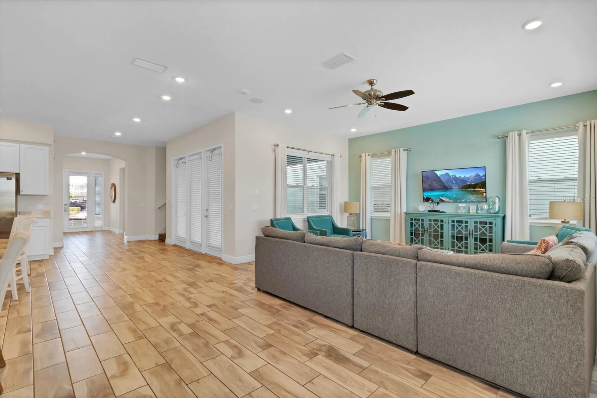 8153 Surf Street Kissimmee FL 34747