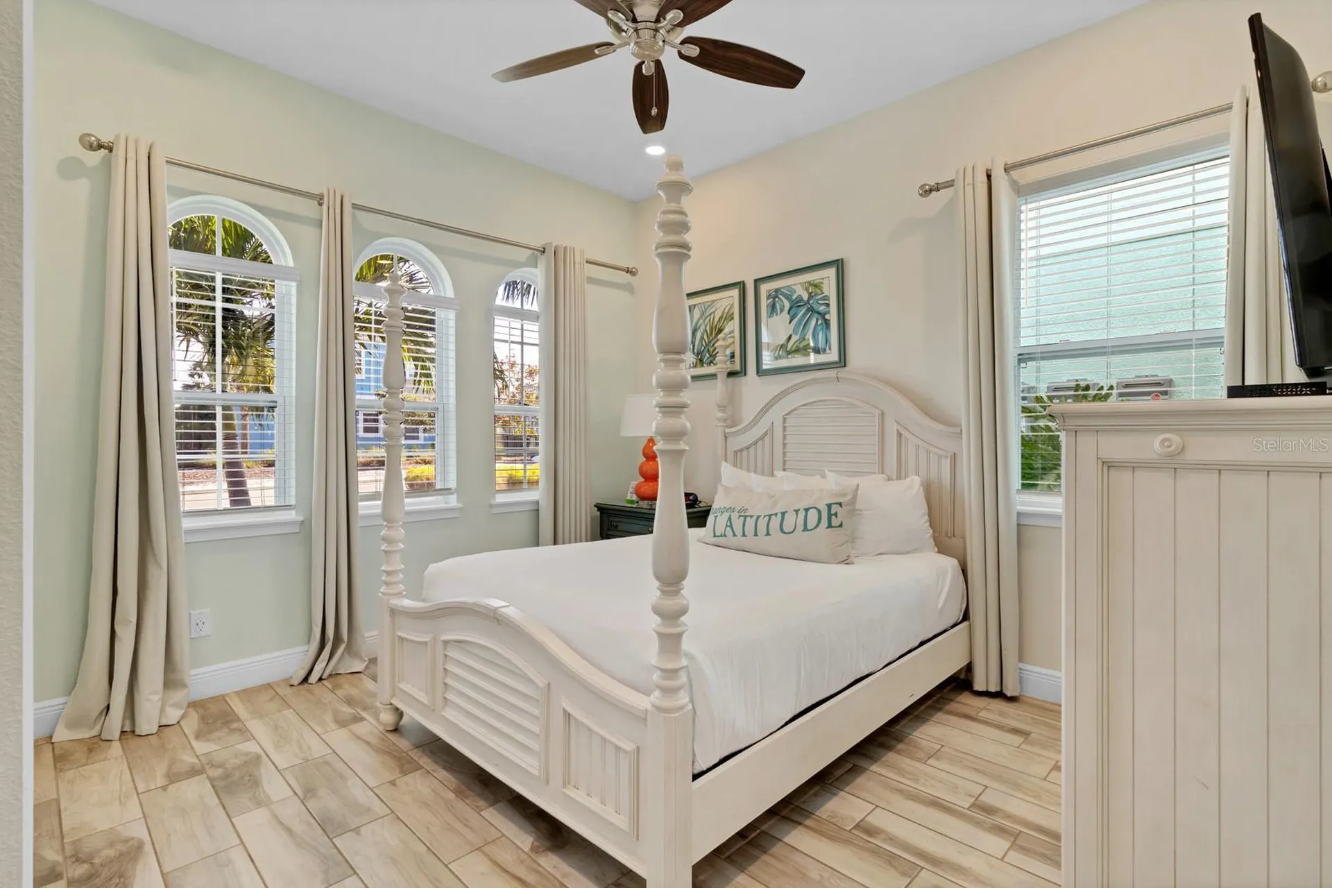 8153 Surf Street Kissimmee FL 34747