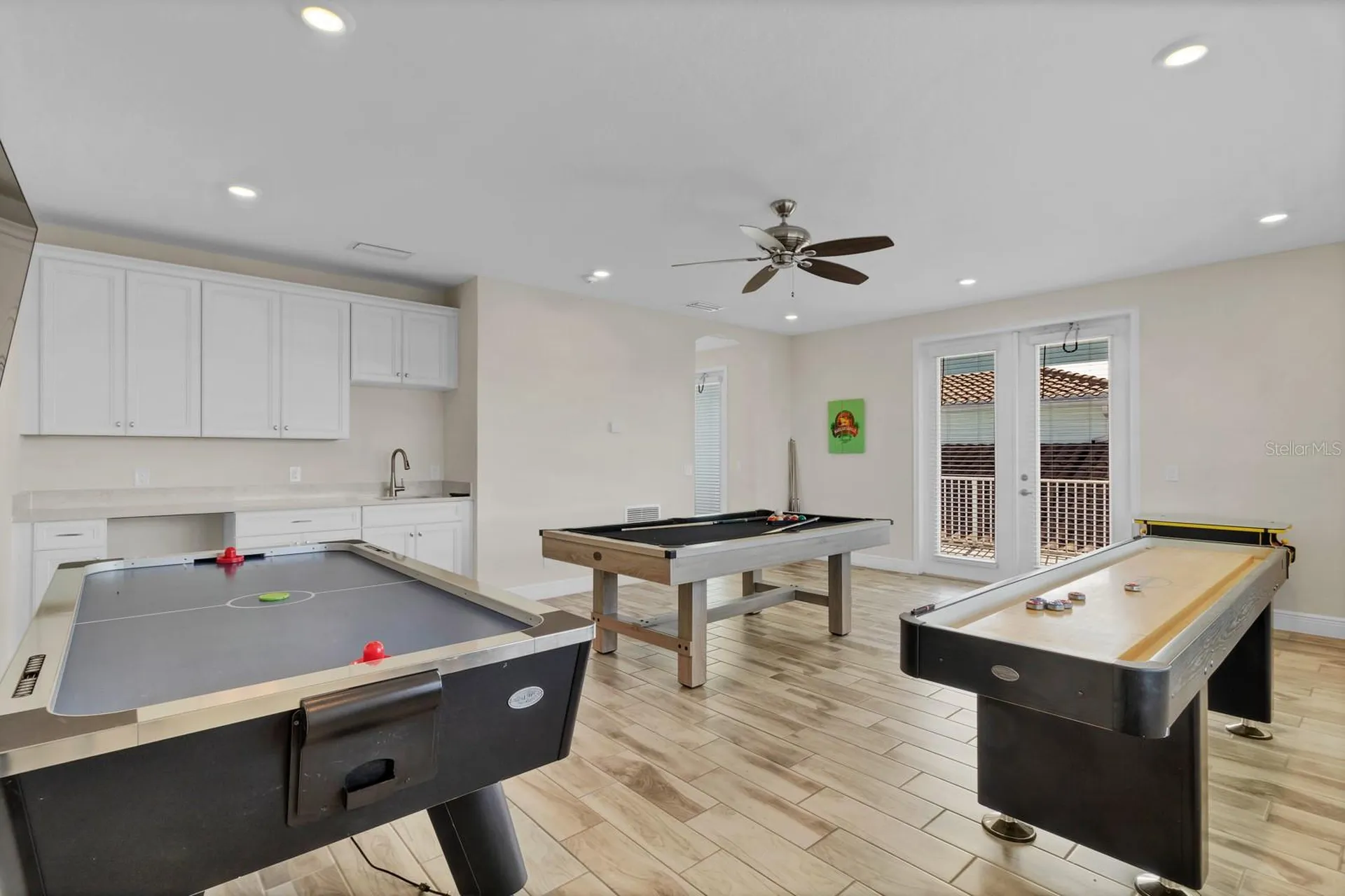 8153 Surf Street Kissimmee FL 34747