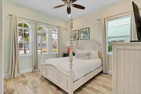 8153 Surf Street Kissimmee FL 34747