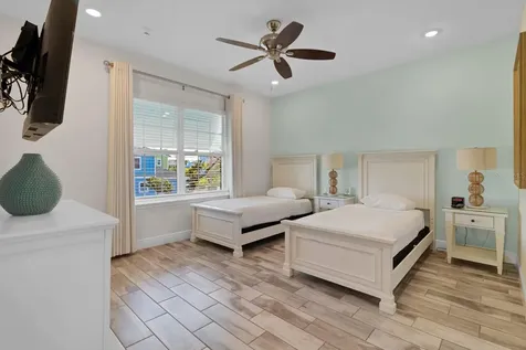 8153 Surf Street Kissimmee FL 34747