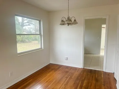 4562 3rd Avenue S St Petersburg FL 33711