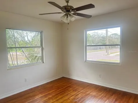 4562 3rd Avenue S St Petersburg FL 33711