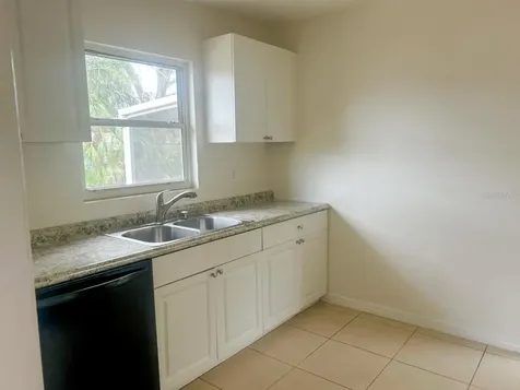 4562 3rd Avenue S St Petersburg FL 33711