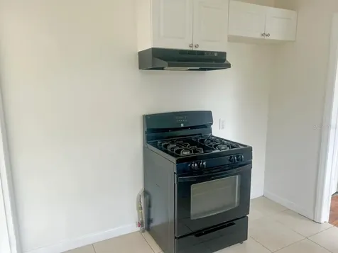 4562 3rd Avenue S St Petersburg FL 33711