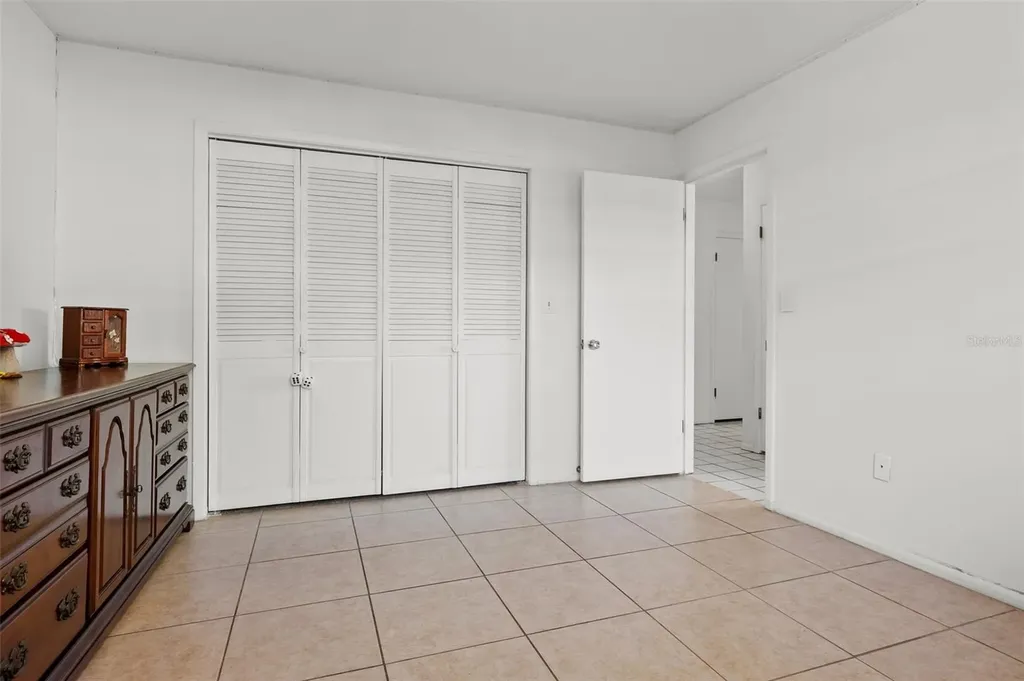 807 62nd Street W Bradenton FL 34209