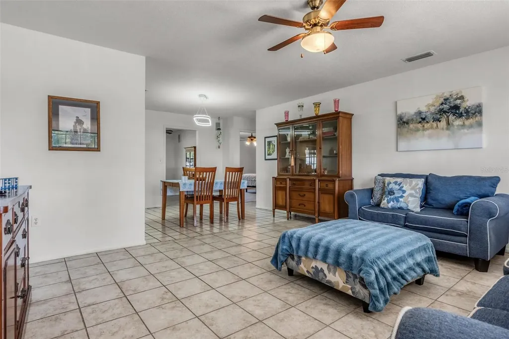 807 62nd Street W Bradenton FL 34209