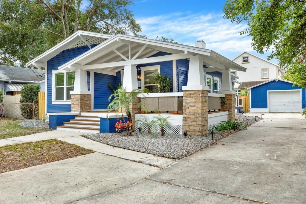 207 E Selma Avenue Tampa FL 33603