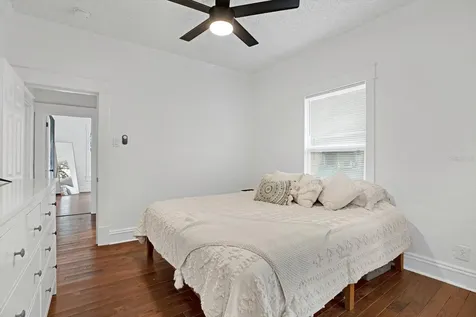 207 E Selma Avenue Tampa FL 33603