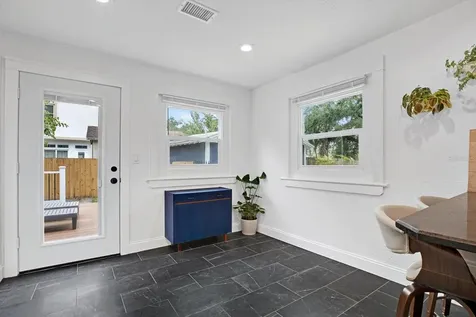 207 E Selma Avenue Tampa FL 33603