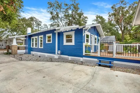 207 E Selma Avenue Tampa FL 33603