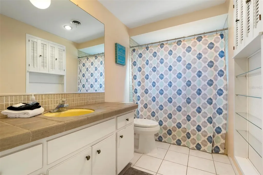 5207 Bimini Drive Bradenton FL 34210