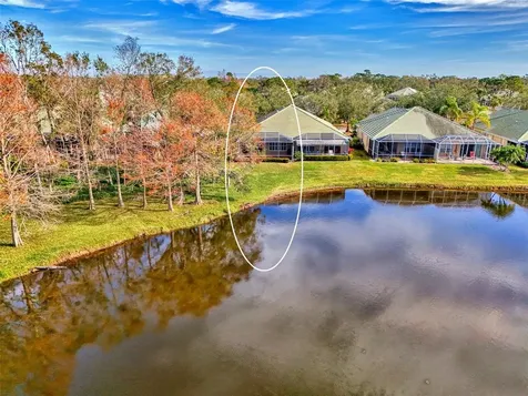 4914 Lakescene Place Sarasota FL 34243