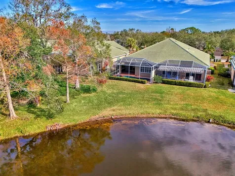 4914 Lakescene Place Sarasota FL 34243