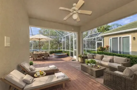 4914 Lakescene Place Sarasota FL 34243