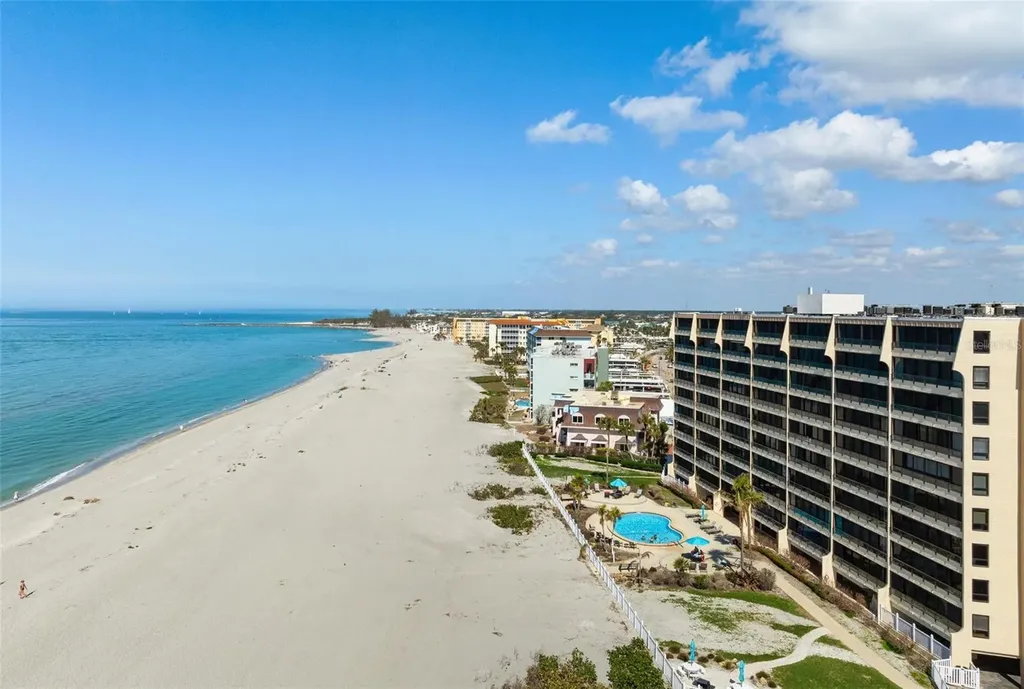 840 The Esplanade N Venice FL 34285
