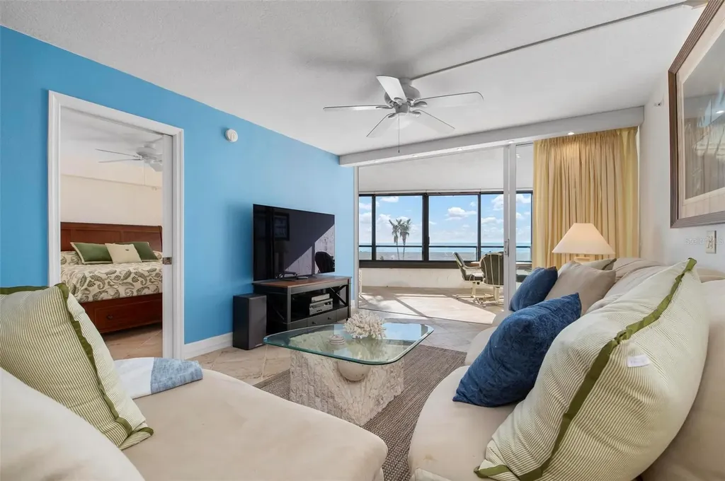 840 The Esplanade N Venice FL 34285